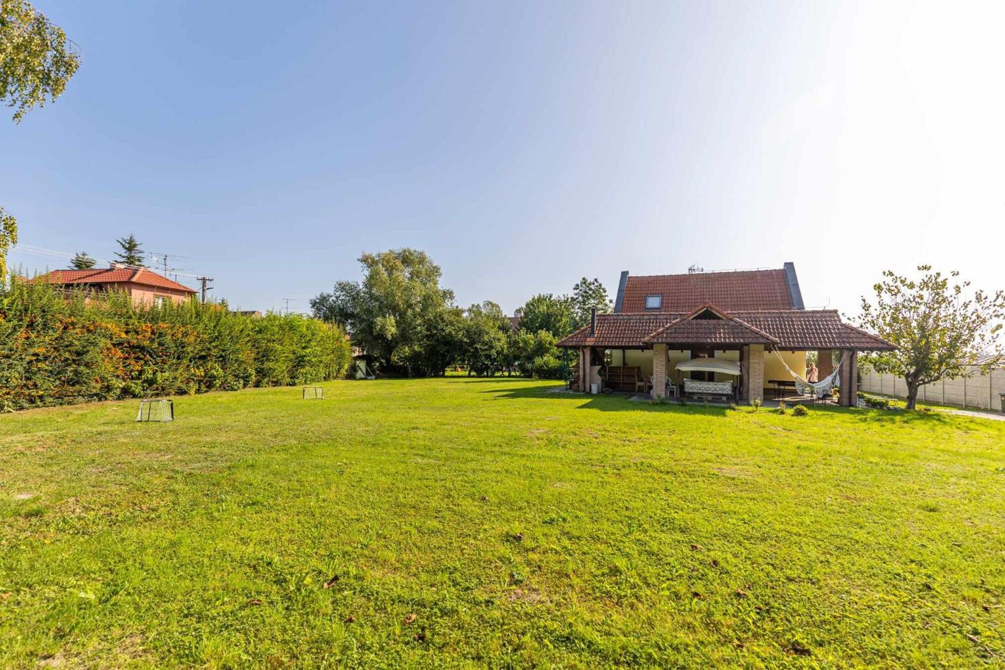 Idylicky Rodinny Penzion Arkadia Pri Dunajskej Cyklotrase Kyselica Exterior foto